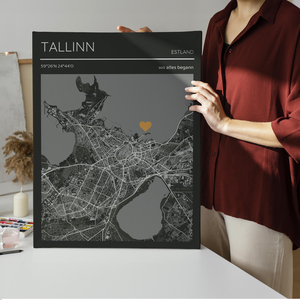 Celebra il vostro momento speciale con mappa di Tallinn in stile rivista!